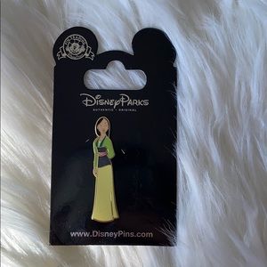 DisneyParks Mulan pin